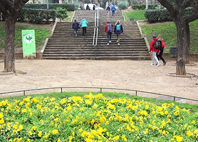 Estatua sin niños en Barcelona