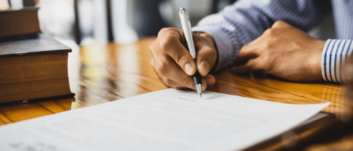 ¿Cómo contratar un seguro de decesos?